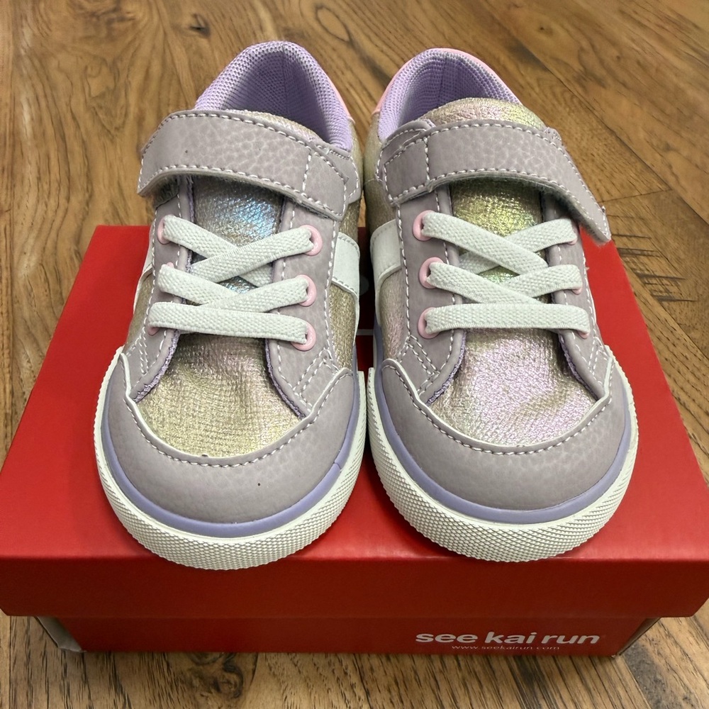 See Kai Run Gold/Pink Connor sneaker